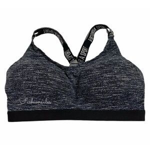 Victoria’s Secret Incredible Lightweight Wireless Medium Support sport bra Gray